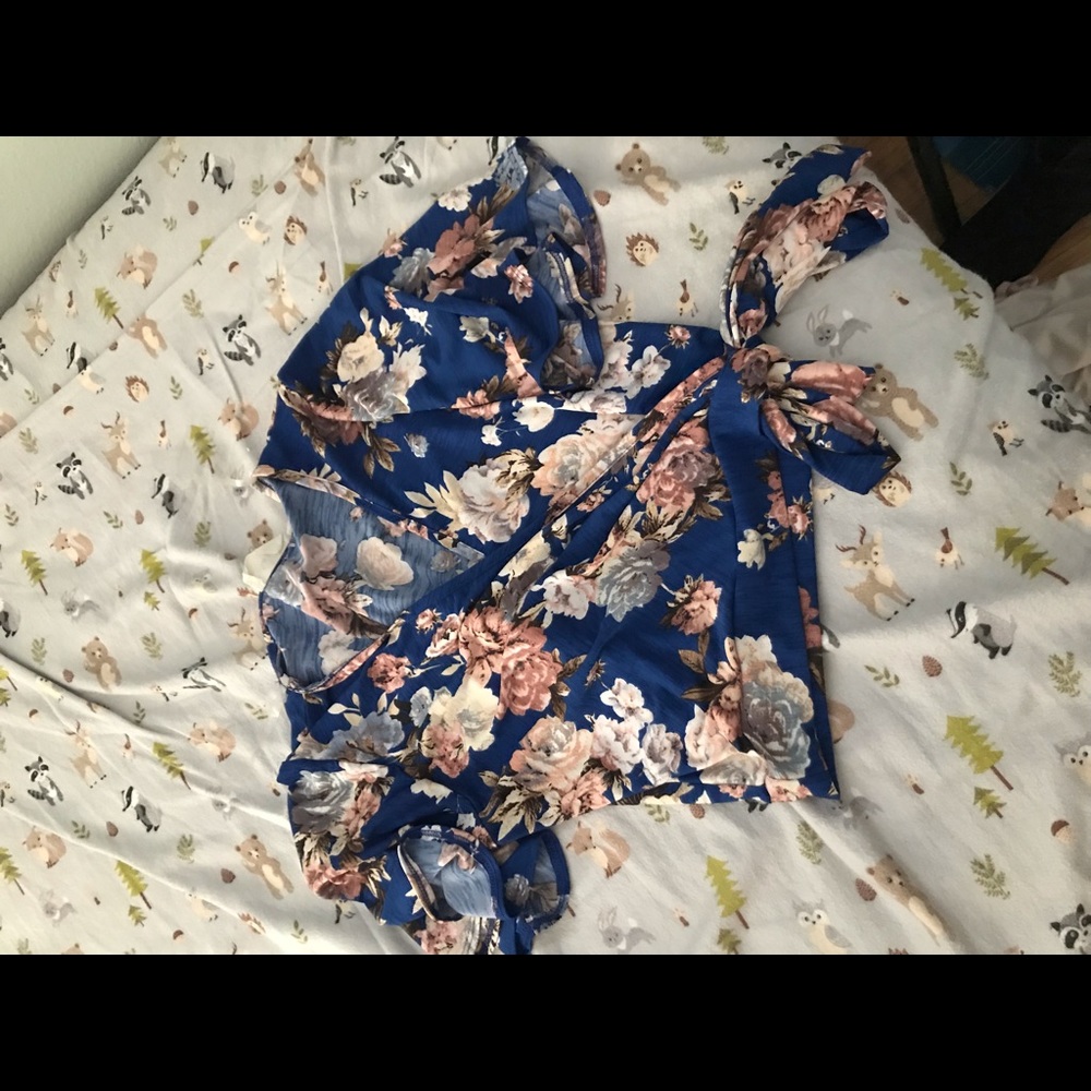 Olive tree brand Crop tie top